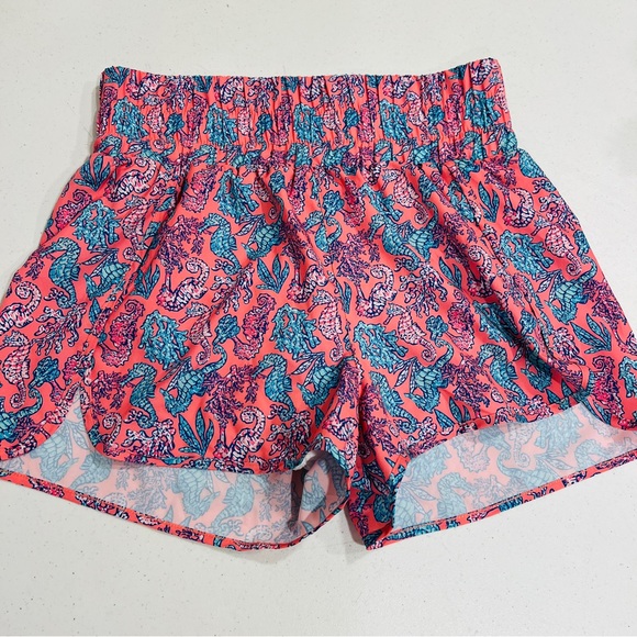 Simply Southern Pants - Simply Southern Shorts Pink Blue Coral Seahorses Pull On Elastic Waist Medium.